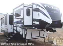 New 2019 Keystone Fuzion 410 available in Seguin, Texas