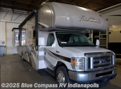 Used 2015 Thor Motor Coach Fourwinds available in Indianapolis, Indiana
