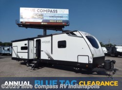 Used 2024 Dutchmen Kodiak Ultimate 3221RLSL available in Indianapolis, Indiana