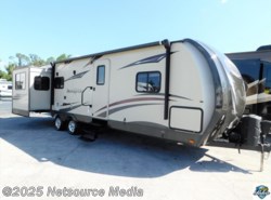 Used 2013 Forest River Wildwood HERITAGE GLEN 298RE available in Fort Myers, Florida