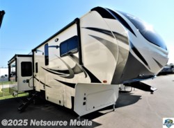 New 2019 Grand Design Solitude 3350RL-R available in Fort Myers, Florida