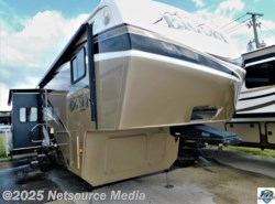 Used 2013 Keystone Montana Big Sky 3582RL available in Fort Myers, Florida