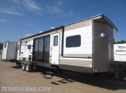 New 2018 Forest River Salem Villa Classic 402QBQ available in Paynesville, Minnesota