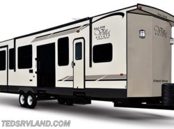 New 2019 Forest River Salem Villa 4002Q available in Paynesville, Minnesota