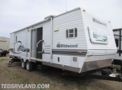 Used 2004 Forest River Wildwood 28FKSS available in Paynesville, Minnesota