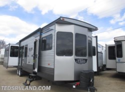 New 2020 Forest River Salem Villa 40RLB available in Paynesville, Minnesota