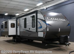 New 2018 Coachmen Catalina Legacy Edition 333RETS available in Grand Rapids, Michigan