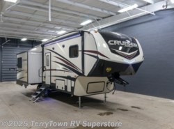 New 2018 CrossRoads Cruiser Aire 28RL available in Grand Rapids, Michigan