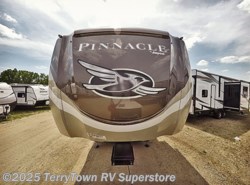 New 2019 Jayco Pinnacle 38REFS available in Grand Rapids, Michigan