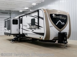 New 2019 Highland Ridge Mesa Ridge MR323RLS available in Grand Rapids, Michigan