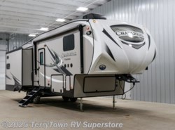 New 2020 Coachmen Chaparral 27RKS available in Grand Rapids, Michigan