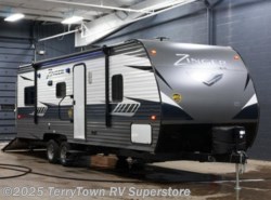 New 2019 CrossRoads Zinger 248RR available in Grand Rapids, Michigan