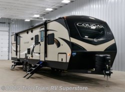 New 2019 Keystone Cougar Half-Ton 32RDB available in Grand Rapids, Michigan
