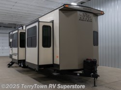 New 2020 Forest River Salem Grand Villa 42FK available in Grand Rapids, Michigan