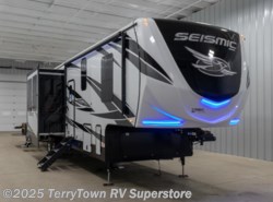 New 2020 Jayco Seismic 3512 available in Grand Rapids, Michigan