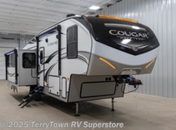 New 2020 Keystone Cougar Half-Ton 29MBS available in Grand Rapids, Michigan
