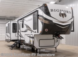 New 2020 Heartland Bighorn 3375 SS available in Grand Rapids, Michigan