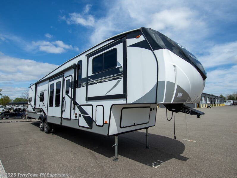 New 2022 Coachmen Chaparral 334FL available in Grand Rapids, Michigan