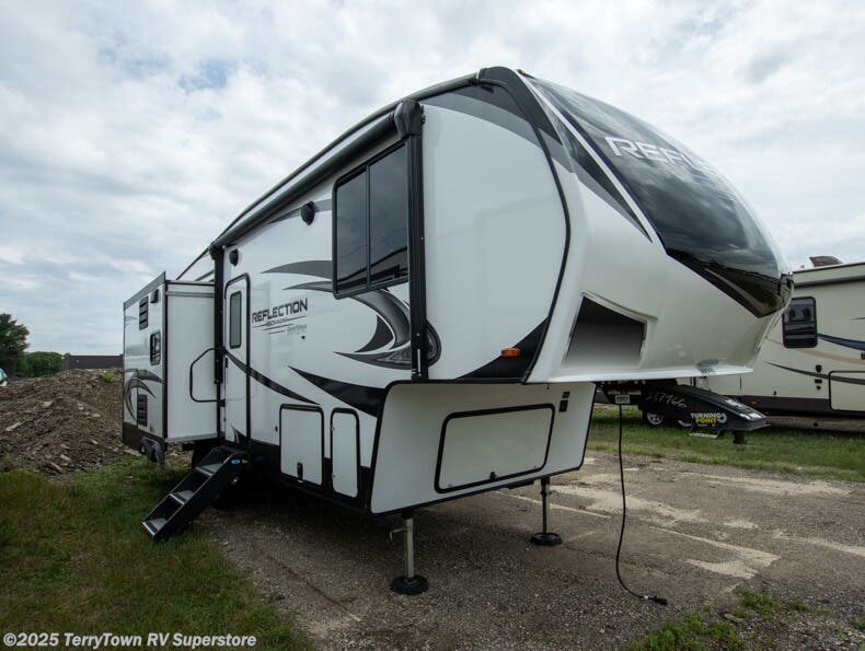 Used 2022 Grand Design Reflection 150 Series 280RS available in Grand Rapids, Michigan