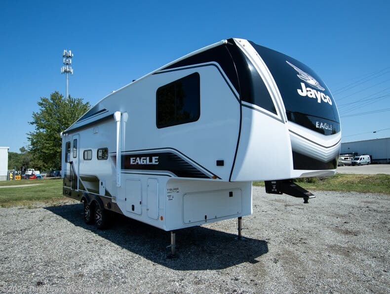 New 2026 Jayco Eagle HT 25RUC available in Grand Rapids, Michigan