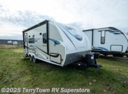 Used 2020 Coachmen Freedom Express Ultra Lite 192RBS available in Grand Rapids, Michigan