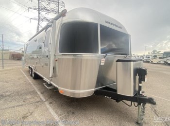 New 2024 Airstream Globetrotter 30RB available in Tucson, Arizona