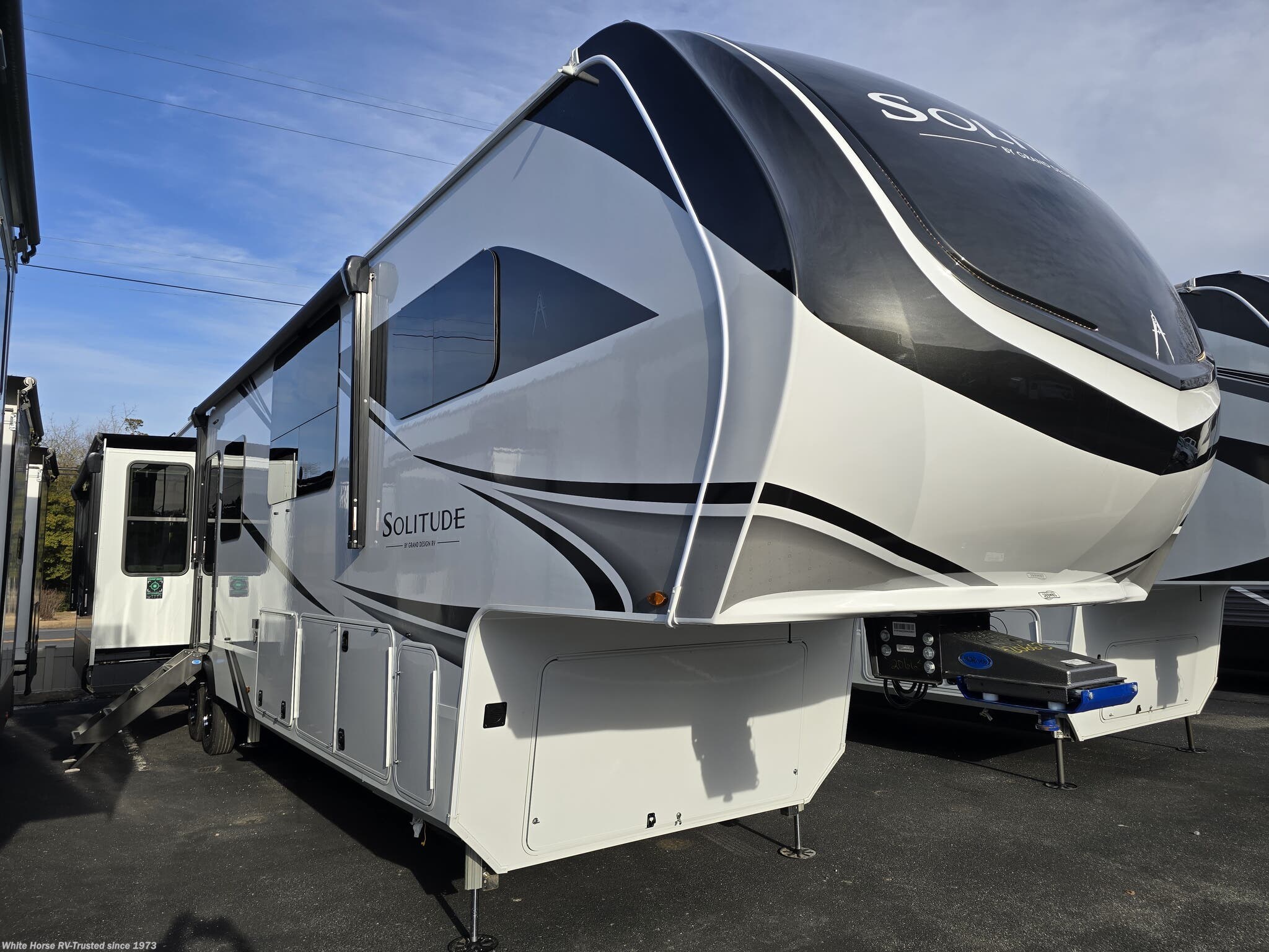 New 2025 Grand Design Solitude 388MBS available in Egg Harbor City, New Jersey