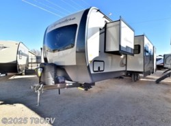 New 2019 Forest River Rockwood Signature Ultra Lite 8327SS available in Evans, Colorado