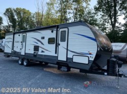 New 2020 Palomino Puma 31QBBH available in Lititz, Pennsylvania