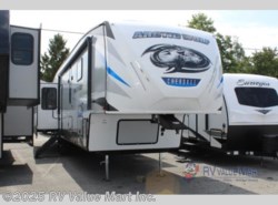 New 2020 Forest River Cherokee Arctic Wolf Suite 3660 available in Lititz, Pennsylvania