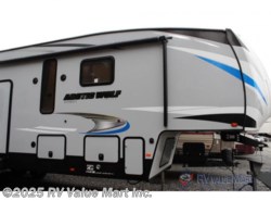 New 2020 Forest River Cherokee Arctic Wolf Suite 3550 available in Lititz, Pennsylvania