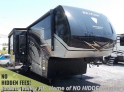 Used 2022 Vanleigh Beacon 34RLB available in Mifflintown, Pennsylvania