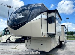 New 2021 Jayco Pinnacle 36KPTS available in Ringgold, Georgia