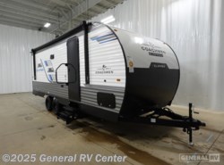 New 2025 Coachmen Clipper 22BHSR-E available in North Canton, Ohio