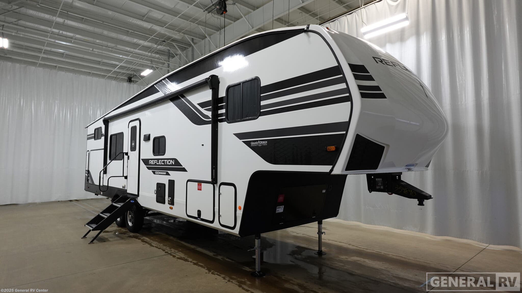 New 2026 Grand Design Reflection 32BH available in North Canton, Ohio