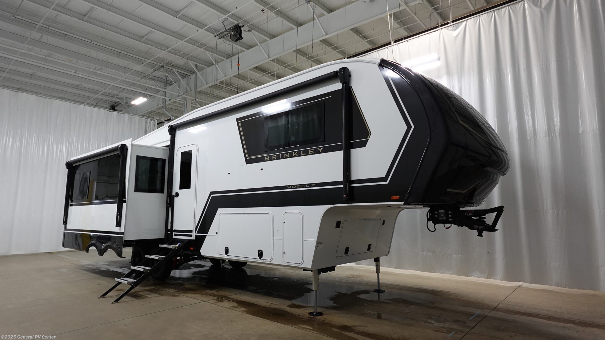 New 2026 Brinkley RV Model Z 3100 available in North Canton, Ohio