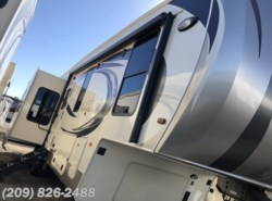 New 2018 Palomino Columbus 320RS available in Los Banos, California