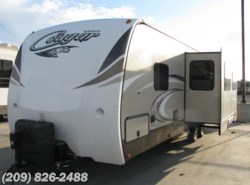 Used 2018 Keystone Cougar Half-Ton 29BHSWE available in Los Banos, California