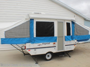 Used 2005 Forest River Flagstaff 205MAC available in Clyde, Ohio