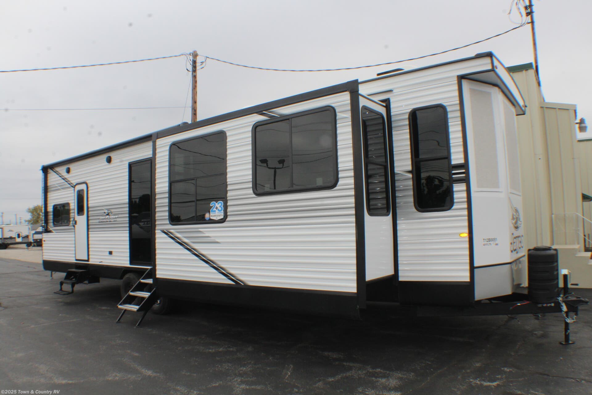 New 2026 Jayco Jay Flight Bungalow 401FLTS available in Clyde, Ohio
