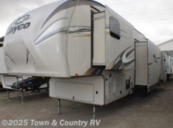 Used 2017 Jayco Eagle 325BHQS available in Clyde, Ohio