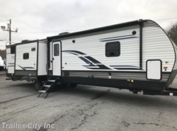 New 2021 Palomino Puma 32BHFS available in Whitehall, West Virginia