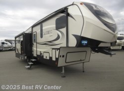 New 2018 Keystone Laredo 291SMK Three Slideouts/ Island Kitchen/ Automatic available in Turlock, California