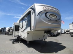 New 2019 Palomino Columbus 298RL 6 Pt Hydraulic Auto Leveling /Rear Living/Ou available in Turlock, California