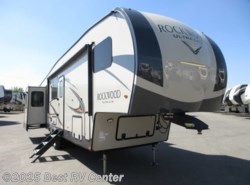 New 2019 Forest River Rockwood Ultra Lite 2898KSC Four Slideouts /Auto Leveling / Thermopane available in Turlock, California