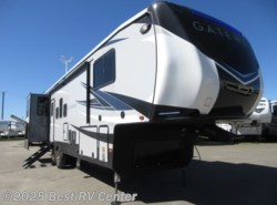 New 2019 Heartland Gateway 3230CK Rear Living/ 6 Pt Hydraulic Auto Le /12 Cu available in Turlock, California
