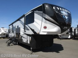 New 2020 Heartland Cyclone 4007 available in Turlock, California