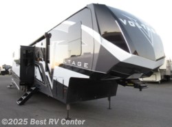 New 2021 Dutchmen Voltage 4225 available in Turlock, California