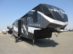 New 2022 Dutchmen Voltage 4245 available in Turlock, California