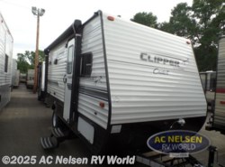 New 2019 Coachmen Clipper Cadet 17CBH available in Shakopee, Minnesota